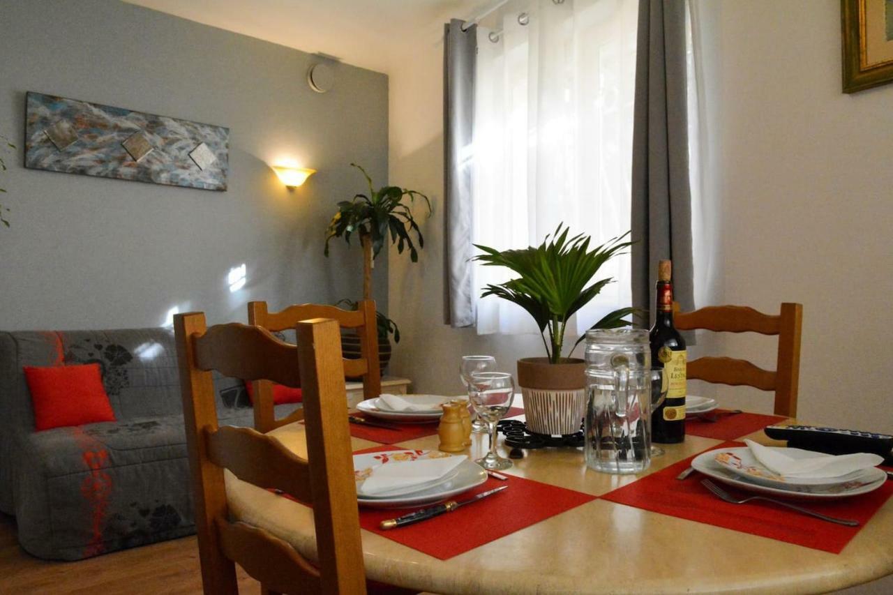 Petit Appartement Douillet Tres Bien Situe Biarritz Exterior photo